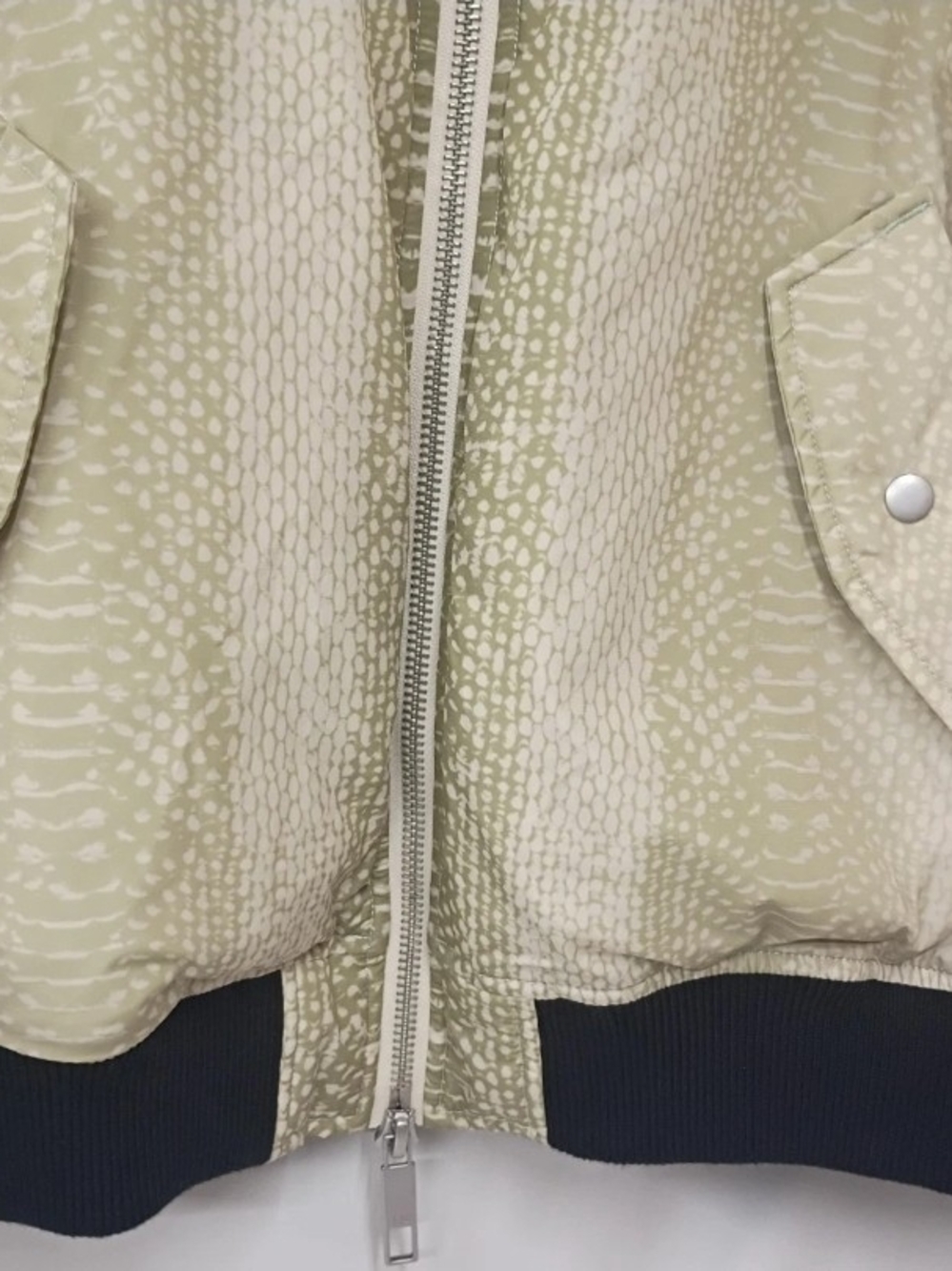 Taylor Swift Reputation Bomber Jacket-M - Picture 3 of 8